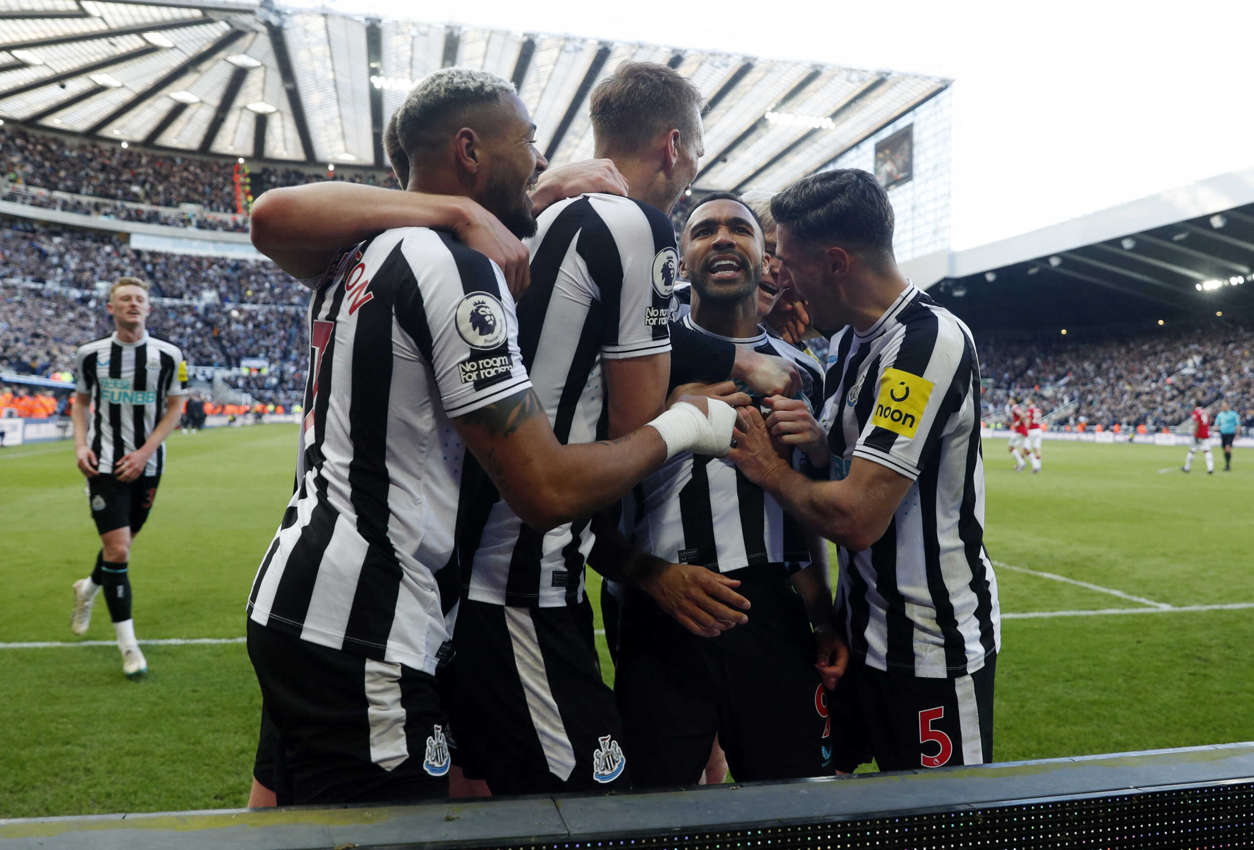 Soccer Football - Premier League - Newcastle United v Manchester United - St James' Park, Newcastle, Britain - April 2, 2023 Newcastle United's Callum Wilson celebrates scoring their second goal with Dan Burn, Joelinton and Fabian Schar Action Images via Reuters