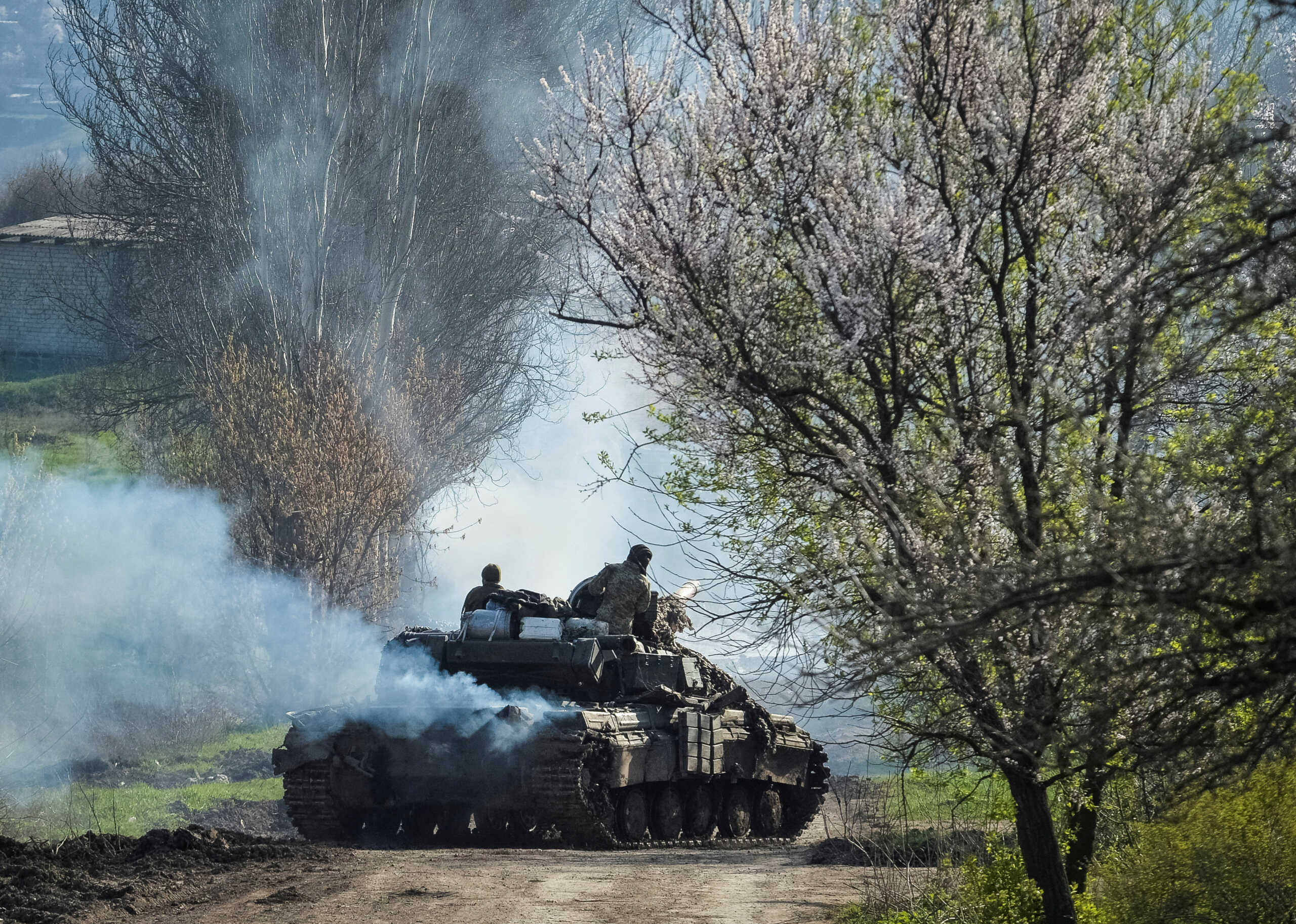 Ουκρανία: Απωθήθηκαν 60 ρωσικές επιθέσεις – Υπό έλεγχο η κατάσταση στην Μπαχμούτ