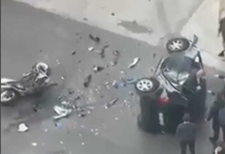 Άλιμος: Βίντεο ντοκουμέντο από το τροχαίο δυστύχημα – Η στιγμή που ο οδηγός βγαίνει από το αυτοκίνητο