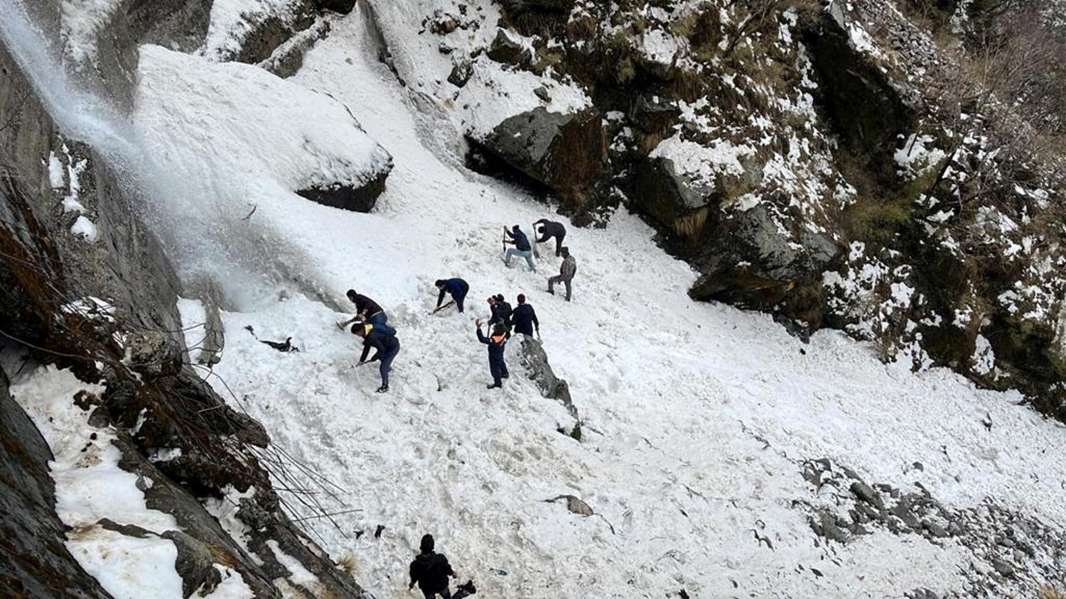 Τέσσερις νεκροί από χιονοστιβάδα στις γαλλικές Άλπεις