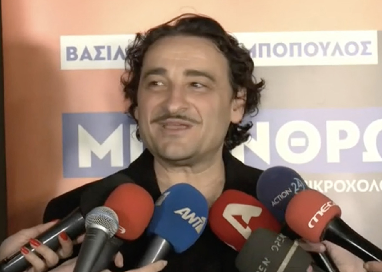 Ο Βασίλης Χαραλαμπόπουλος απαντά για Αλέξη Γεωργούλη: Δεν ξέρω τι γίνεται στον έξω κόσμο