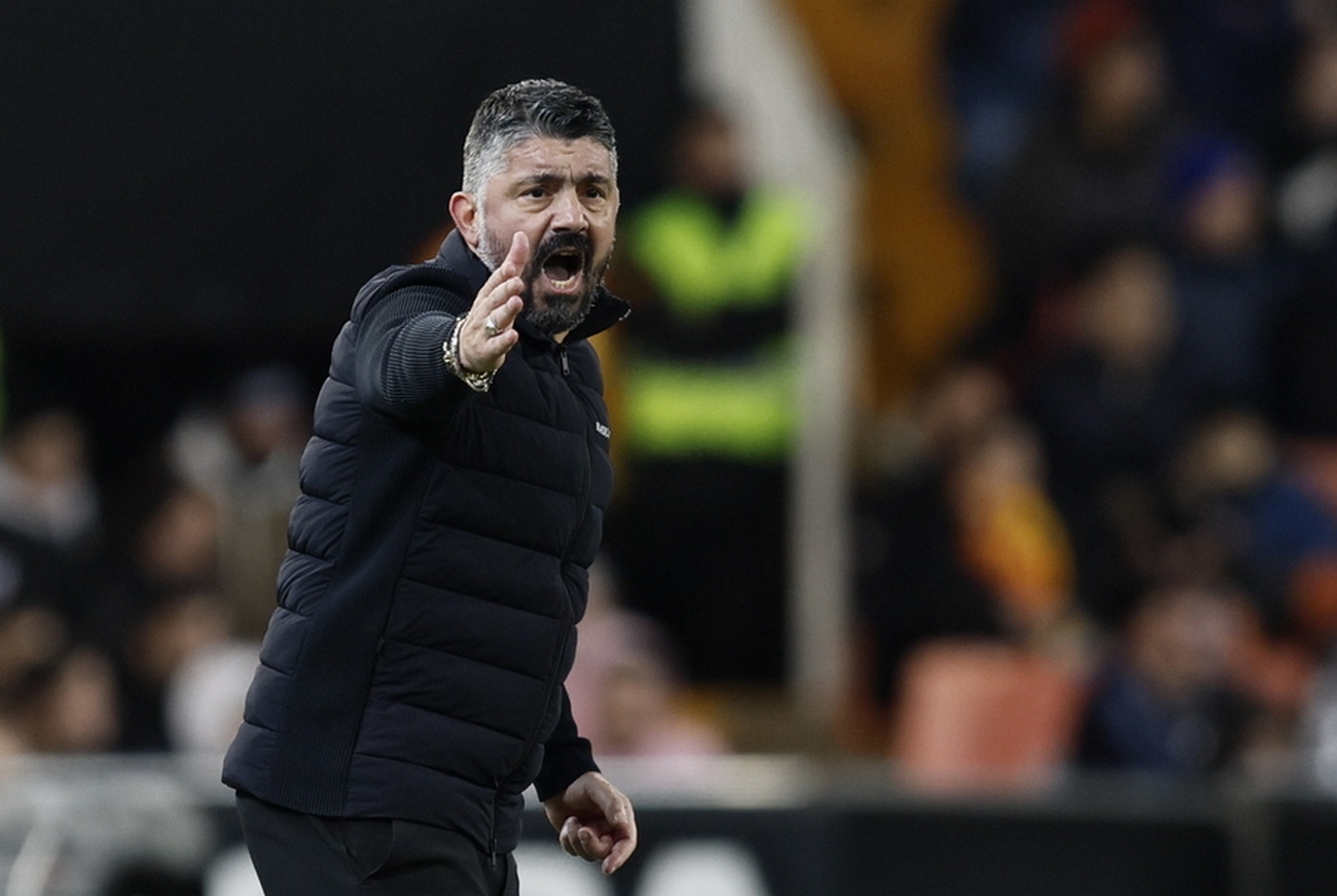 epa10440533 (FILE) - Valencia's head coach Gennaro Gattuso reacts during the Spanish LaLiga soccer match between Valencia CF and UD Almeria at Mestalla stadium in Valencia, eastern Spain, 23 January 2023 (reissued 30 January 2023). Valencia CF and Italian coach Gennaro Gattuso part ways by mutual consent after losing against Real Valladolid in the last match of Spanish LaLiga. Voro Gonzalez will be the new head coach of the club.  EPA