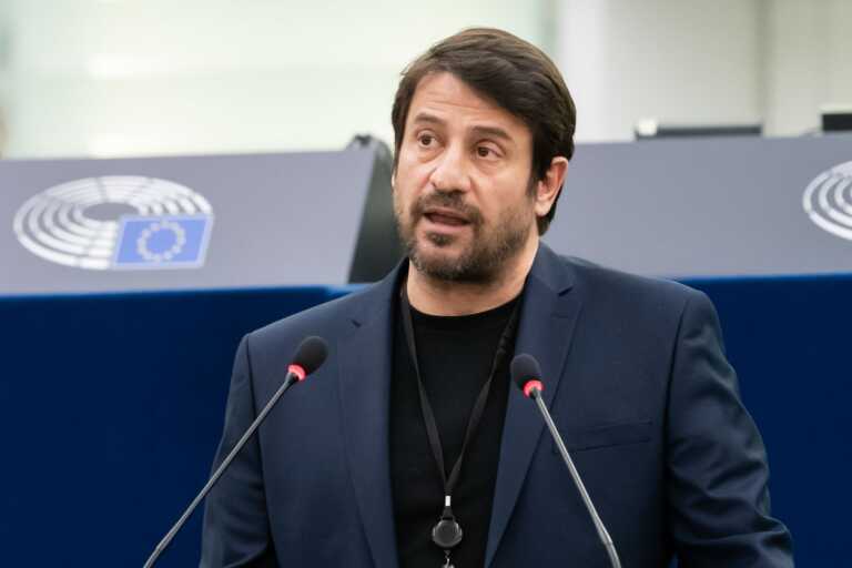 Ορίστηκε εισηγητής από το Ευρωπαϊκό Κοινοβούλιο για την υπόθεση της ασυλίας του Αλέξη Γεωργούλη