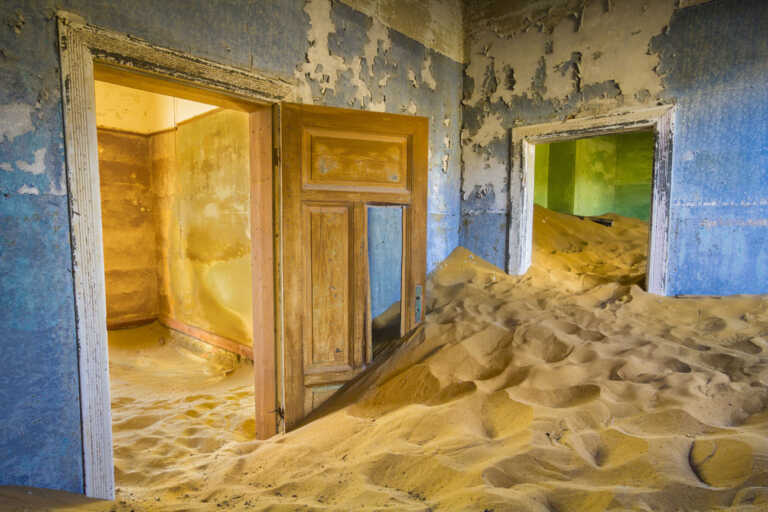 Kolmanskop, μια πόλη φάντασμα που «κατάπιαν» οι αμμοθύελλες