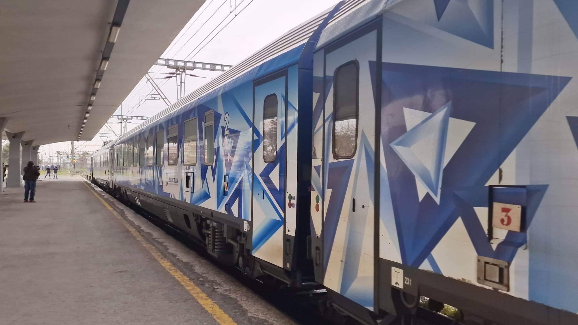 Έτσι αναχώρησε το πρώτο Intercity για Θεσσαλονίκη – Αθήνα μετά την τραγωδία στα Τέμπη