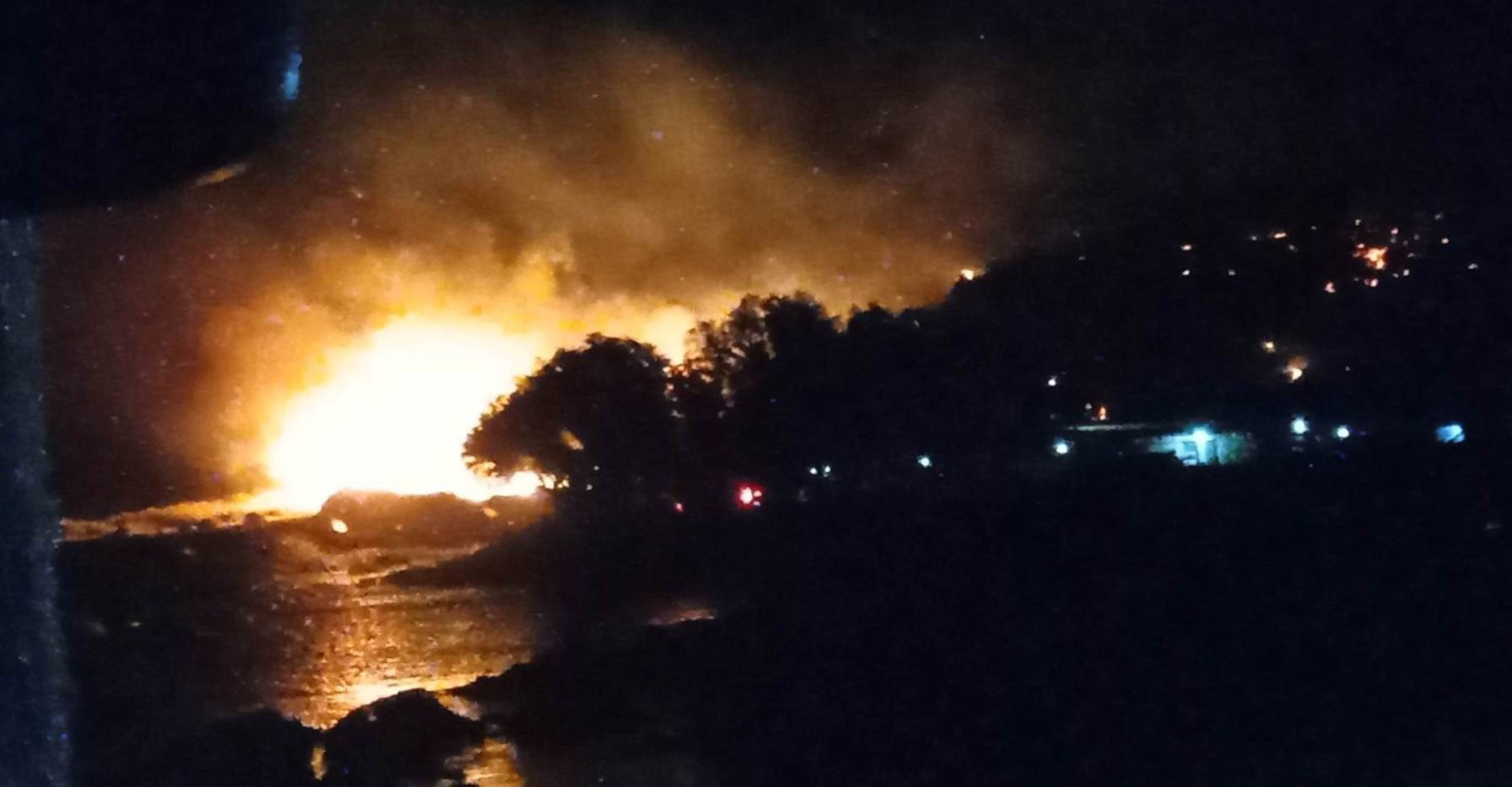 Κίσσαμος: Συνεχίζεται η μάχη με τη μεγάλη φωτιά