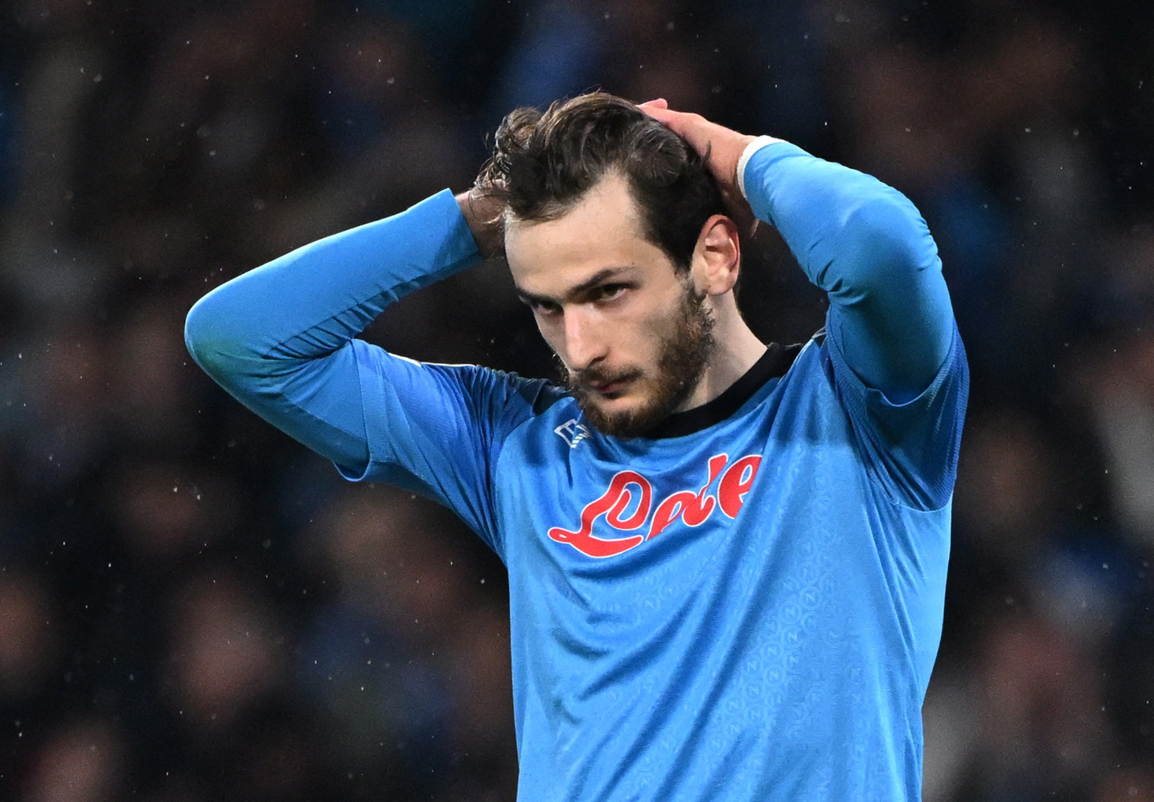 Soccer Football - Champions League - Quarter Final - Second Leg - Napoli v AC Milan - Stadio Diego Armando Maradona, Naples, Italy - April 18, 2023 Napoli's Khvicha Kvaratskhelia reacts REUTERS