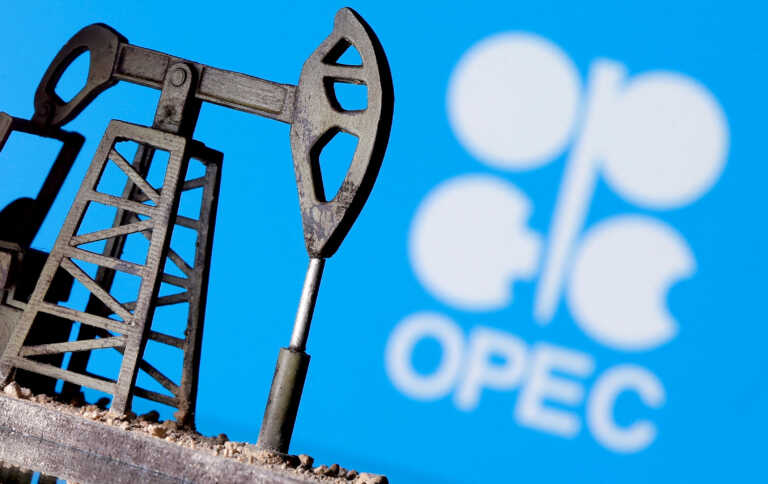 Άλμα στις τιμές του πετρελαίου σε όλο τον κόσμο - Ενισχύονται οι μετοχές των πετρελαϊκών εταιριών