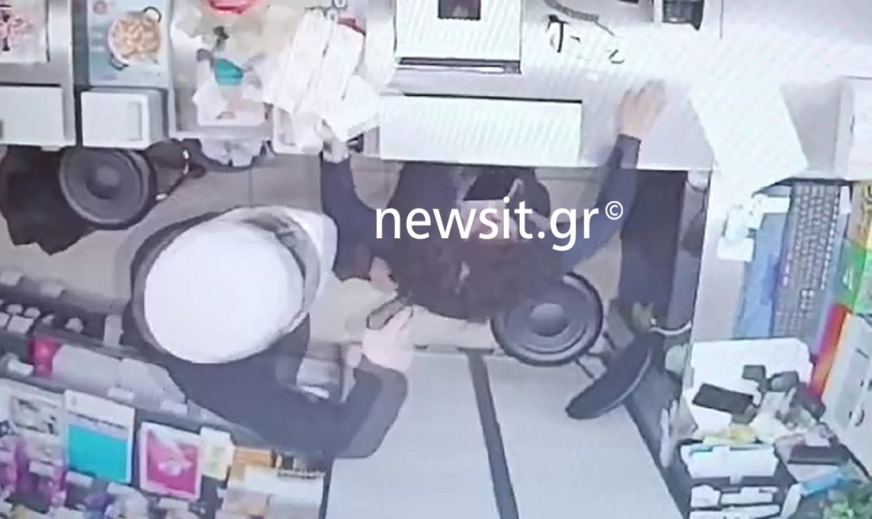 Παλαιό Φάληρο: Βίντεο ντοκουμέντο από την απόπειρα ληστείας στο σούπερ μάρκετ
