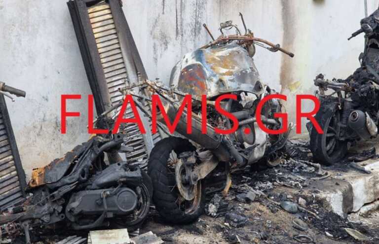Έκαψαν τις μηχανές αστυνομικού την ώρα της Ανάστασης - Μαρτυρία και εικόνες για το χτύπημα στην Πάτρα