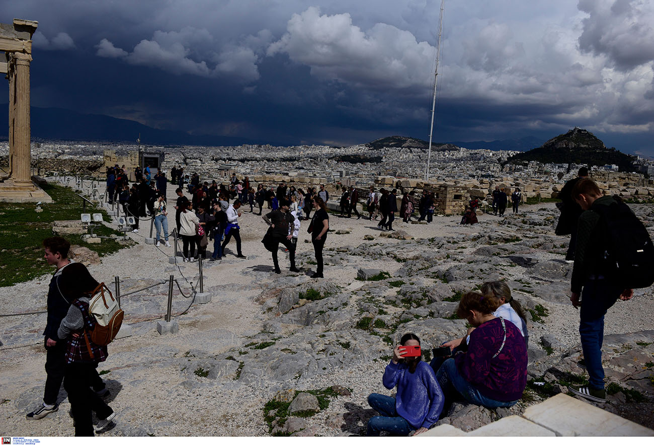 Κικίλιας για τουρισμό: Έχει επεκταθεί η τουριστική περίοδος μέχρι το τέλος της χρονιάς