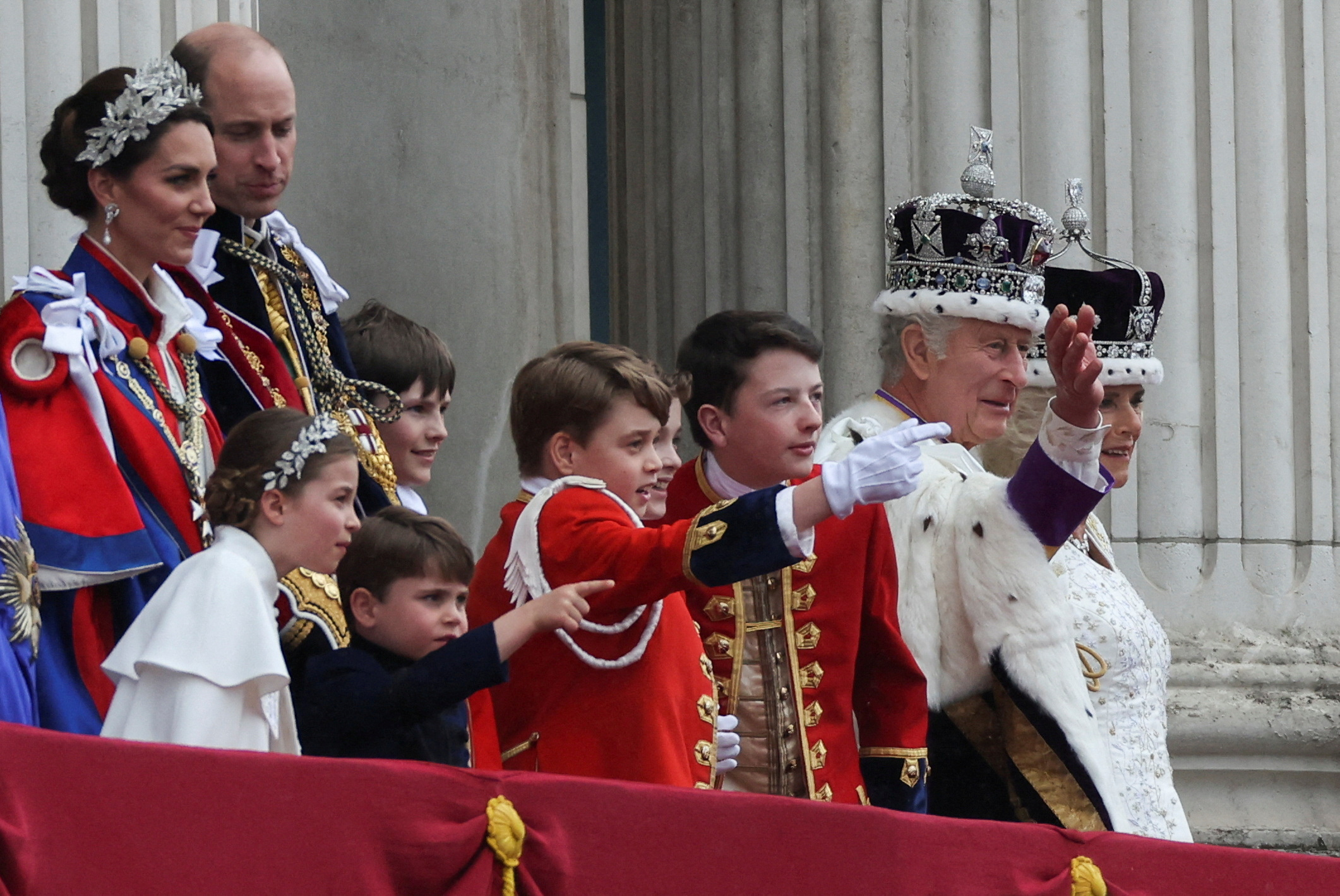 Britain's King Charles and Queen Camilla, Britain's Prince William, Catherine, Princess of Wales, along with Princess Charlotte and Prince Louis stand on the Buckingham Palace balcony following their coronation ceremony in London, Britain May 6, 2023. REUTERS