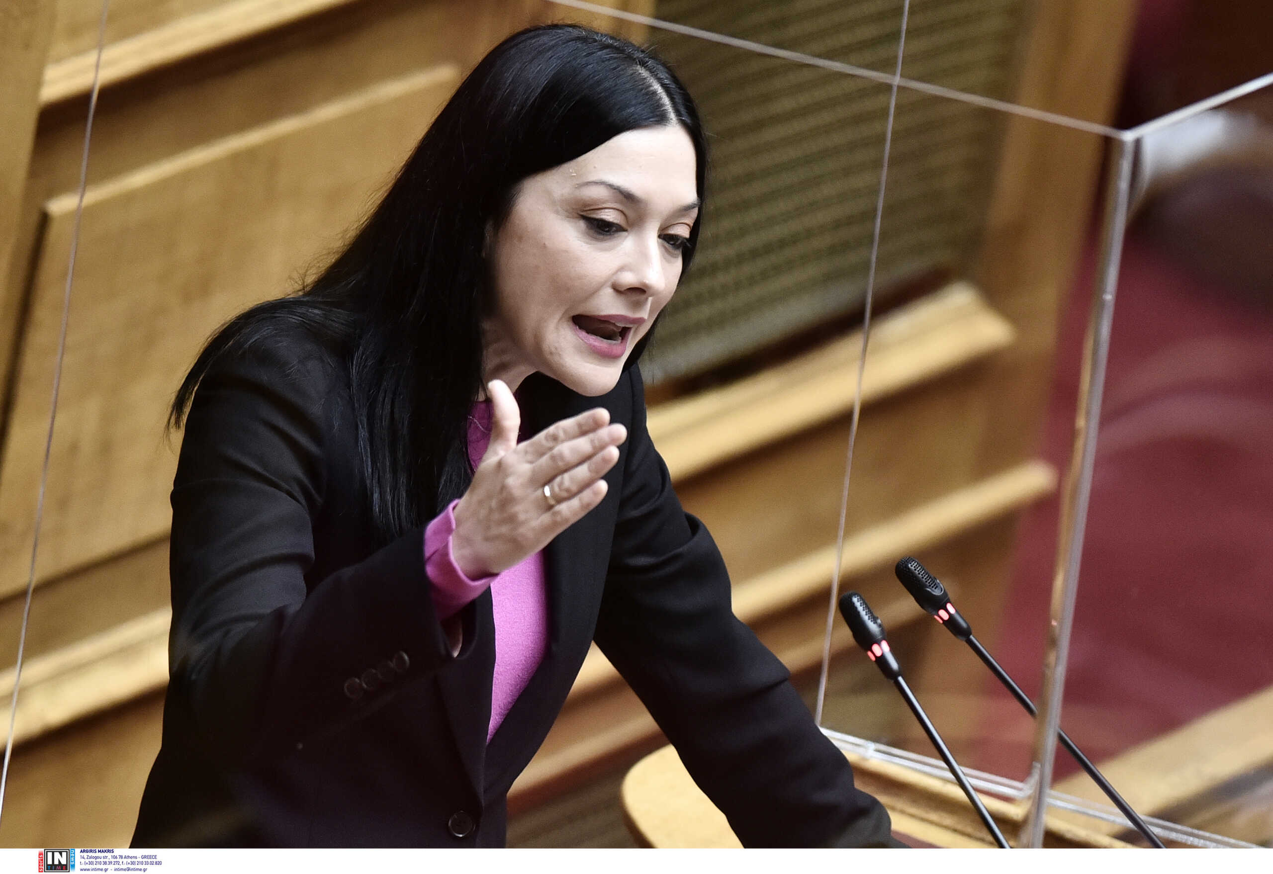Ìüíç óõæÞôçóç ôïõ ó÷åäßïõ íüìïõ ôïõ Õðïõñãåßïõ Ïéêïíïìéêþí «Êýñùóç ôïõ Êñáôéêïý Ðñïûðïëïãéóìïý ïéêïíïìéêïý Ýôïõò 2023».
ÃÅÍÉÊÏÉ ÅÉÓÇÃÇÔÅÓ: ËÜæáñïò Ôóáâäáñßäçò, Åõôõ÷ßá Á÷ôóéüãëïõ, Êùíóôáíôßíïò Óêáíäáëßäçò, Íéêüëáïò Êáñáèáíáóüðïõëïò, 
Âáóßëåéïò ÂéëéÜñäïò  êáé  Ãåþñãéïò ËïãéÜäçò.     
ÅÉÄÉÊÏÉ ÅÉÓÇÃÇÔÅÓ: ÉùÜííçò ÊåöáëïãéÜííçò, Óôáýñïò ÊåëÝôóçò, ÂÂÂÂÂÂÂÂÂÂÂÂÂÂÂÂÂÂÂÂÂÂÂÂÂÂÂÂÂÂÂÂÂÂÂ¶ííá ÌÜíç-Ðáðáäçìçôñßïõ, Âáóßëåéïò-Íéêüëáïò ÕøçëÜíôçò, 
ÓùêñÜôçò ÖÜìåëëïò, ÁëÝîáíäñïò (ÁëÝîçò) ×áñßôóçò, Ìáñßá-Åëßæá (Ìáñéëßæá) Îåíïãéáííáêïðïýëïõ, 
Ãåþñãéïò Áñâáíéôßäçò, Áíôùíßá (Ôüíéá) Áíôùíßïõ, ÄéáìÜíôù ÌáíùëÜêïõ, Êùíóôáíôßíïò ×Þôáò, Êñßôùí-Çëßáò ÁñóÝíçò 
êáé ÖùôåéíÞ ÌðáêáäÞìá