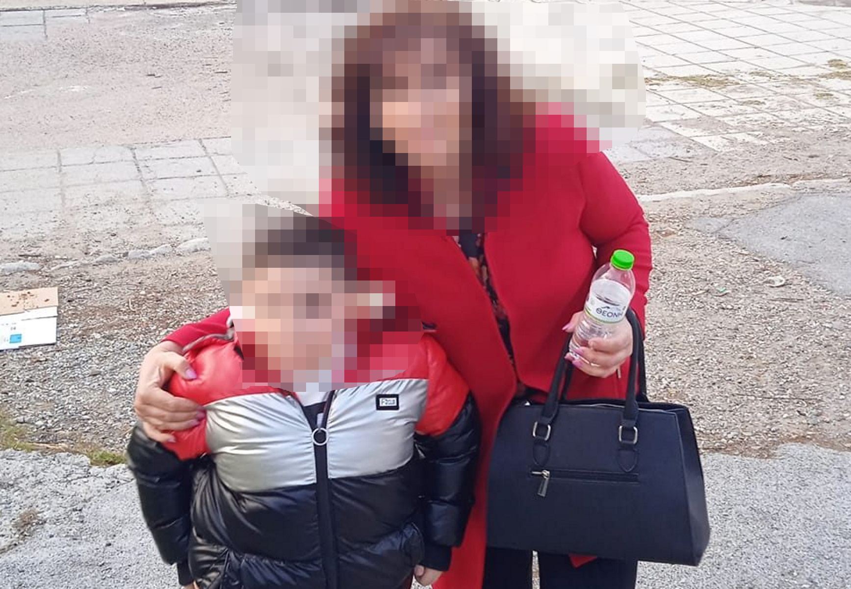 Χαλκιδική: Την σκότωσε μέσα στο παιδικό δωμάτιο – Ο γιος τους περιφερόταν στο σπίτι που ήταν γεμάτο αίματα