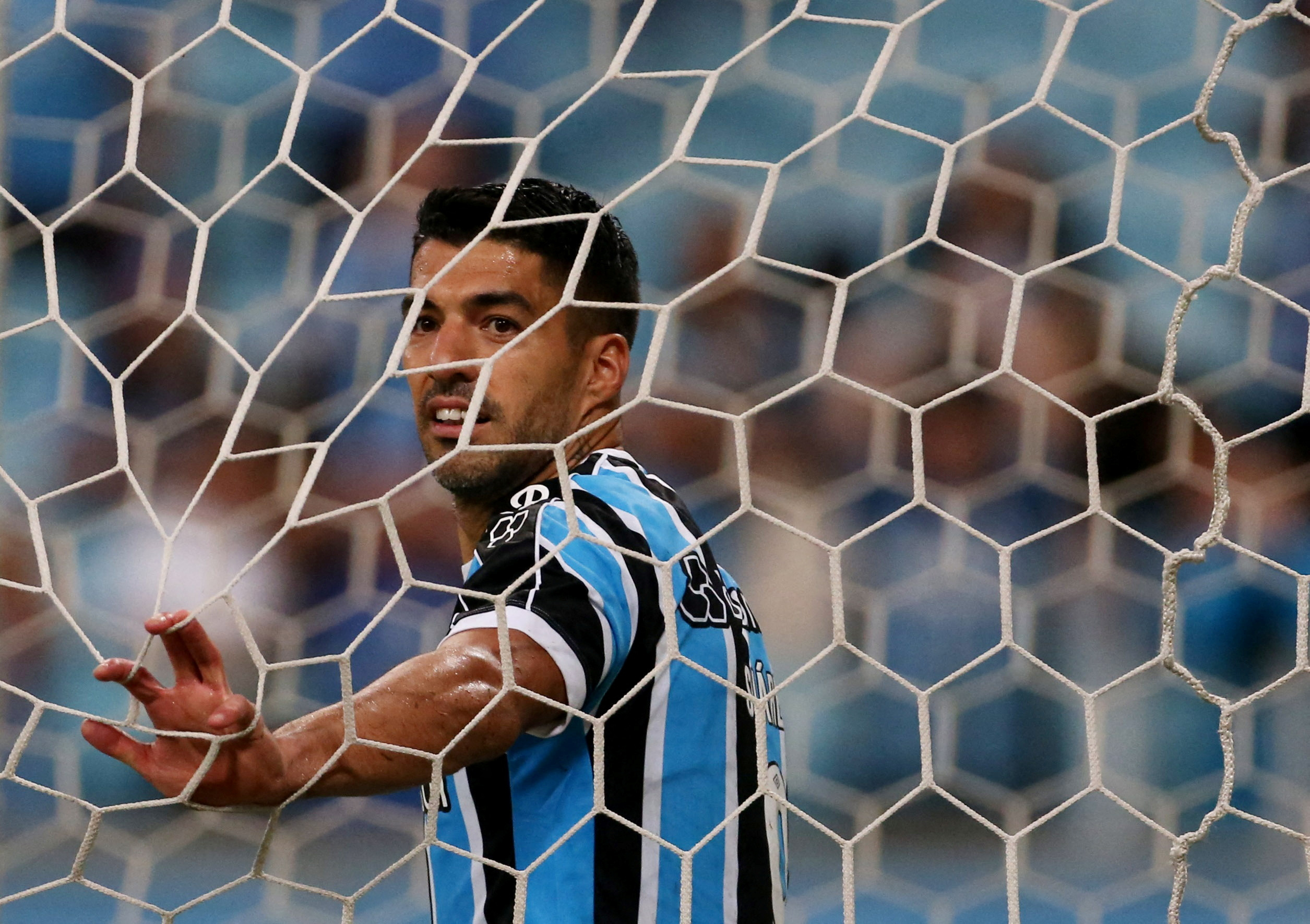 Soccer Football - Brasileiro Championship - Gremio v Fortaleza - Arena do Gremio, Porto Alegre, Brazil - May 14, 2023 Gremio's Luis Suarez reacts REUTERS