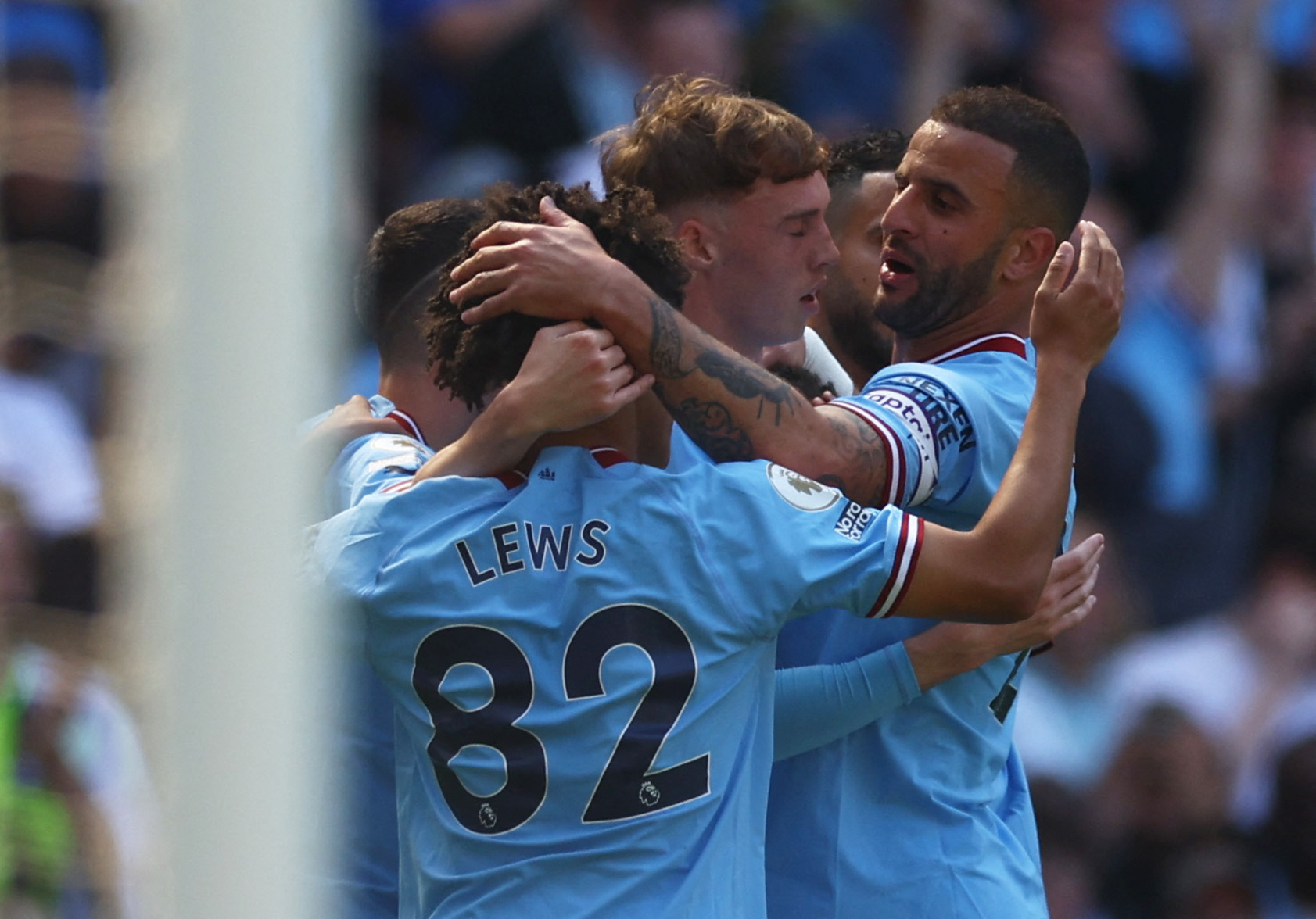 Soccer Football - Premier League - Manchester City v Chelsea - Etihad Stadium, Manchester, Britain - May 21, 2023 Manchester City's Julian Alvarez celebrates scoring their first goal with teammates REUTERS