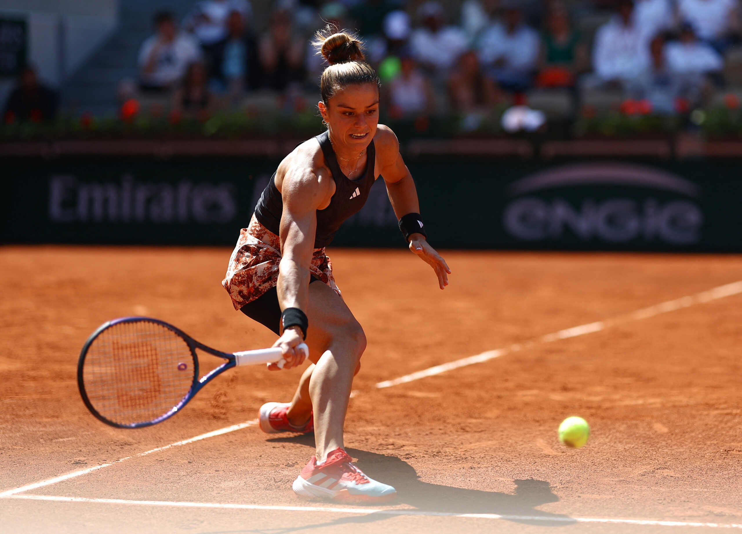 Μαρία Σάκκαρη – Καρολίνα Μούχοβα 0-2: Αποκλεισμός «σοκ» στην πρεμιέρα του Roland Garros