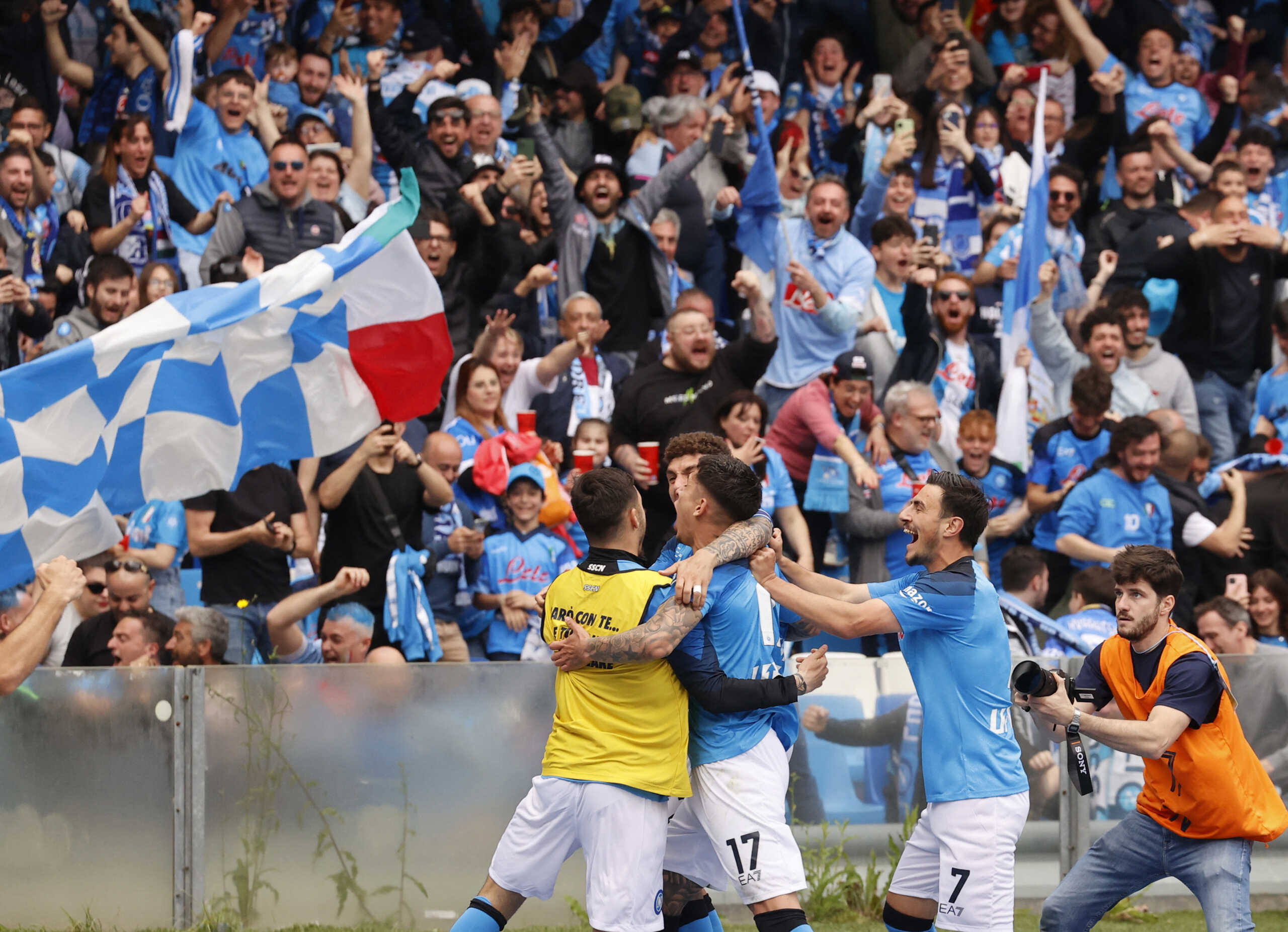 Soccer Football - Serie A - Napoli v Salernitana - Stadio Diego Armando Maradona, Naples, Italy - April 30, 2023 Napoli's Mathias Olivera celebrates scoring their first goal with Eljif Elmas and teammates REUTERS