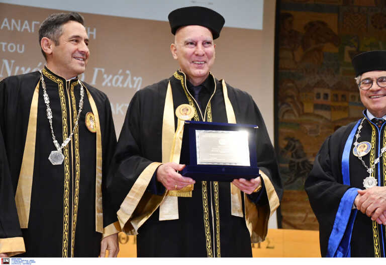 Ο Νίκος Γκάλης αναγορεύτηκε επίτιμος διδάκτωρ του ΑΠΘ - «Συγχαρητήρια Dr Νικ» από την ΚΑΕ Άρης