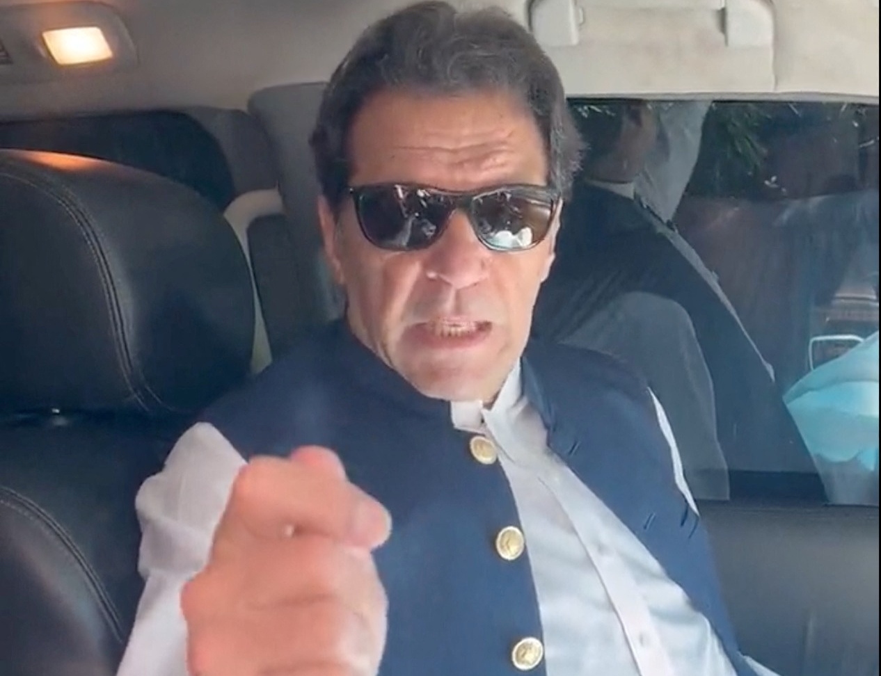 Πακιστάν: Συνελήφθη από τον στρατό ο πρώην πρωθυπουργός, Ίμραν Χαν – Το βίντεο της τεράστιας επιχείρησης