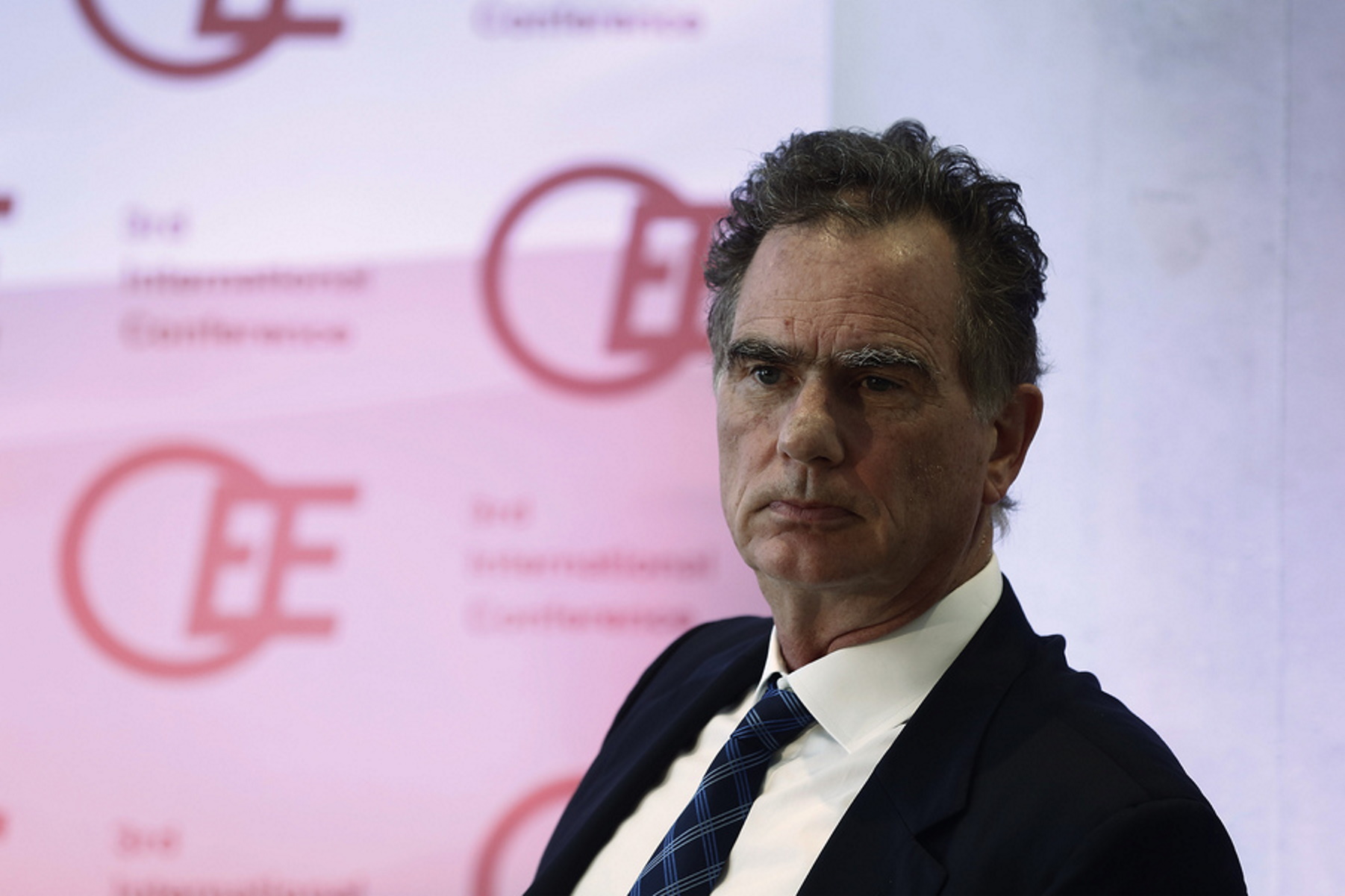 Ο υποψήφιος ευρωβουλευτής του ΚΙΝΑΛ Νίκος Παπανδρέου μιλάει στο συνέδριο που διοργανώνει το ΟΕΕ με θέμα "Η Ελληνική οικονομία: Επενδύσεις, χρηματοπιστωτικό σύστημα και έξοδος στις αγορές" στο ΚΠΙΣΝ, Πέμπτη 9 Μαΐου 2019. ΑΠΕ ΜΠΕ