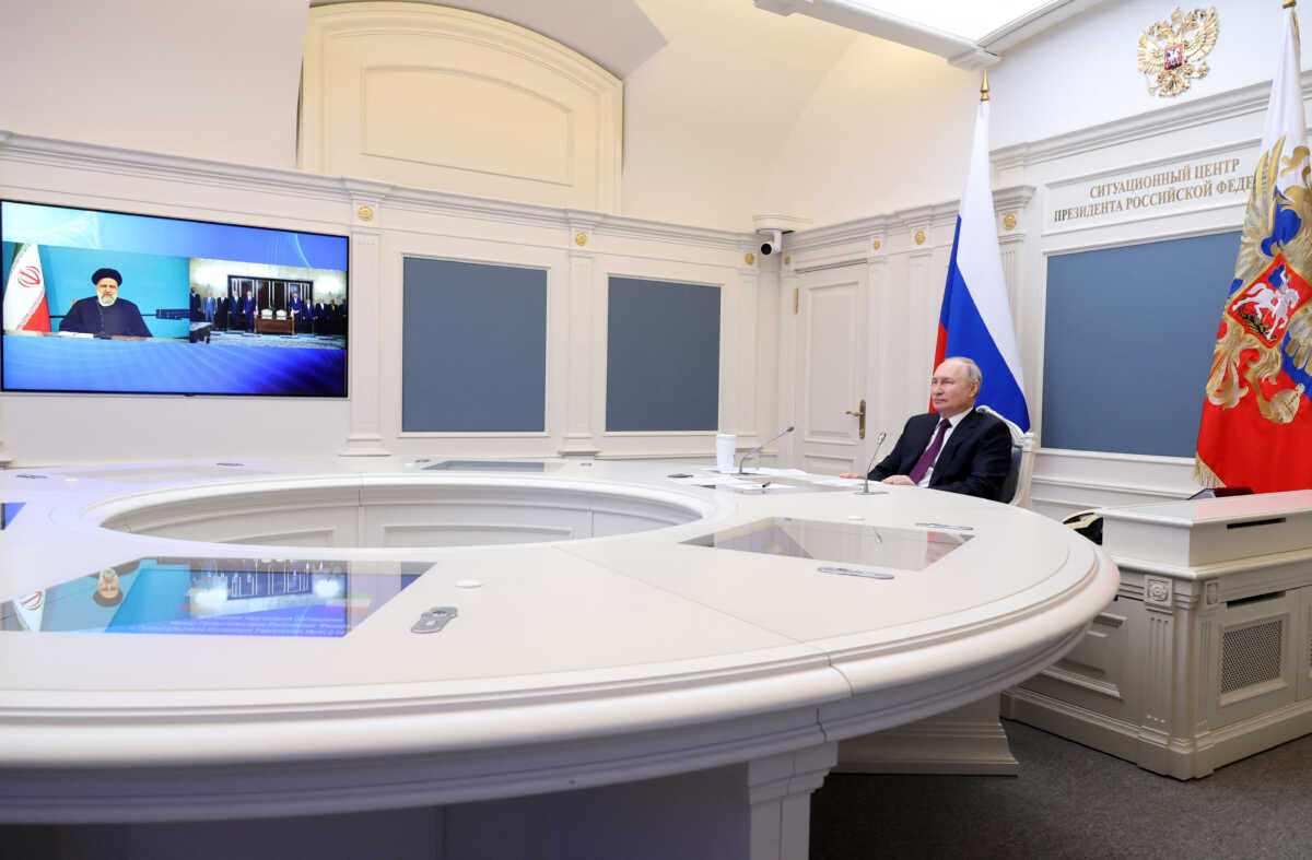 Ρωσία: Το μυθικό παλάτι – κρησφύγετο του Βλαντιμίρ Πούτιν: Η χλιδή, το βενζινάδικο και το οχυρωμένο καταφύγιο