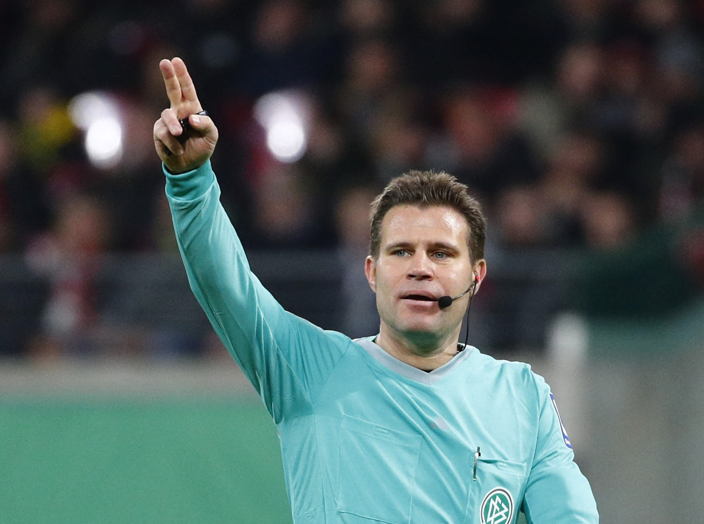 Soccer Football - DFB Cup - Quarter Final - RB Leipzig v Borrusia Dortmund - Red Bull Arena, Leipzig, Germany - April 5, 2023  Referee Felix Brych during the match REUTERS