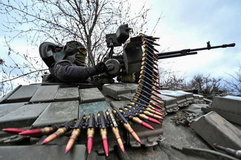 Ευρωπαϊκή Ένωση: «Πράσινο φως» για κοινή προμήθεια πυρομαχικών που θα δοθούν στην Ουκρανία