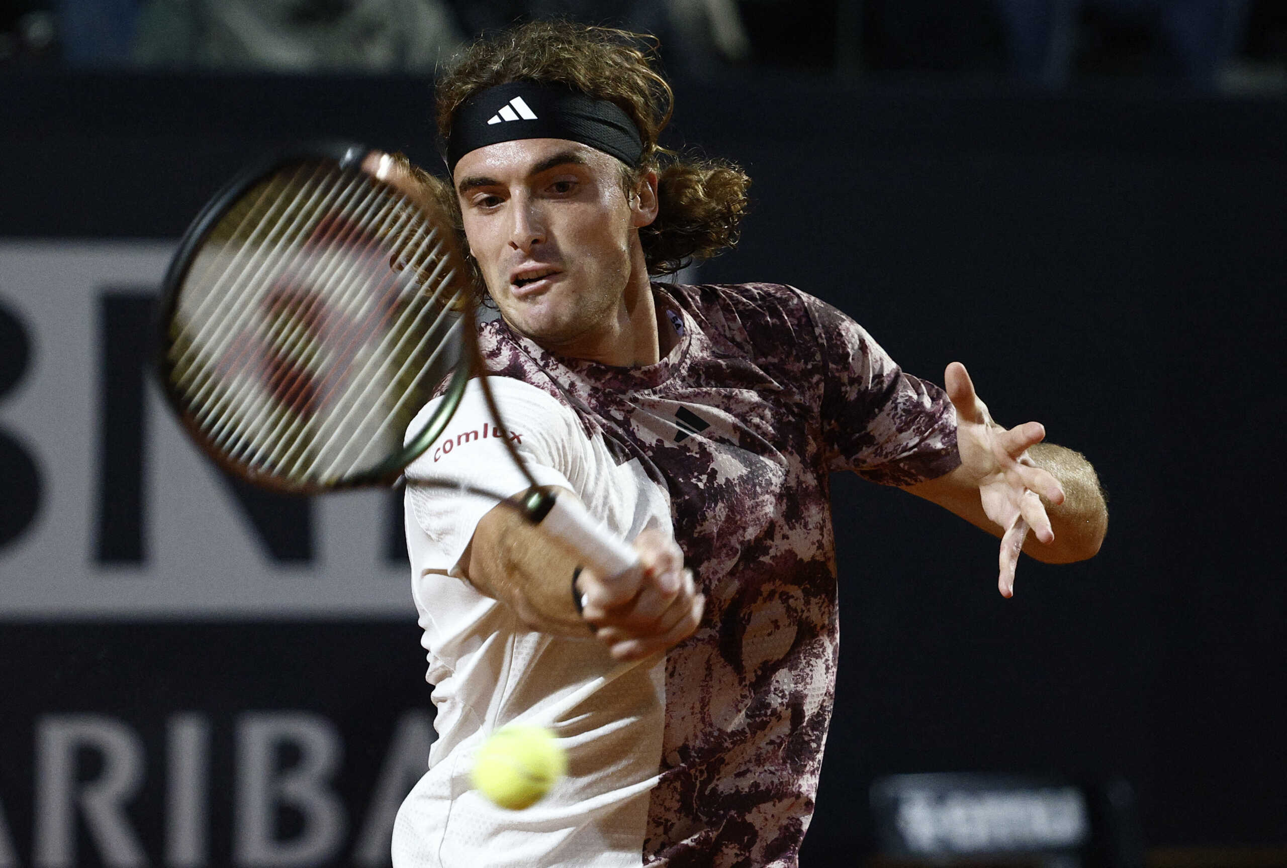 Tennis - Italian Open - Foro Italico, Rome, Italy - May 17, 2023 Greece's Stefanos Tsitsipas in action during his round of 16 match against Italy's Lorenzo Musetti REUTERS