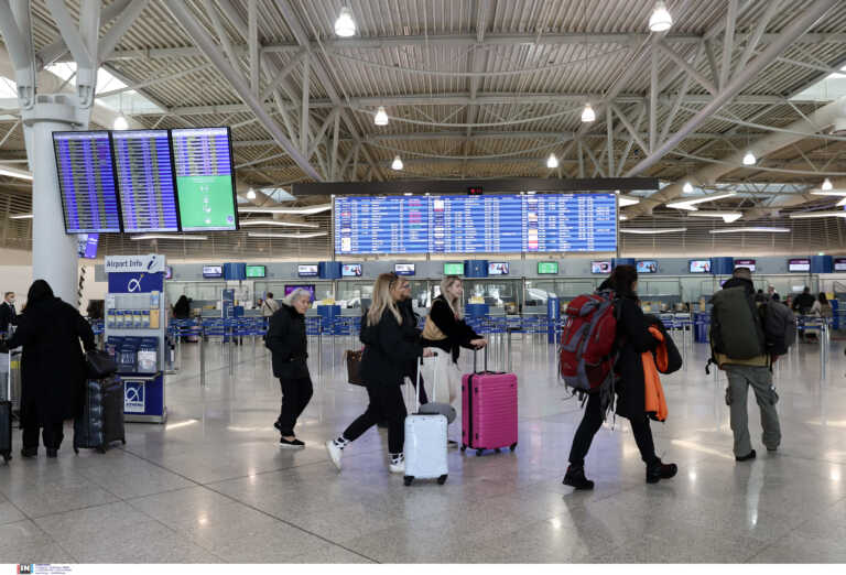 «Απογειώθηκε» η κίνηση στο αεροδρόμιο «Ελευθέριος Βενιζέλος»: Πέρασαν 2,14 εκατ. επιβάτες τον Απρίλιο