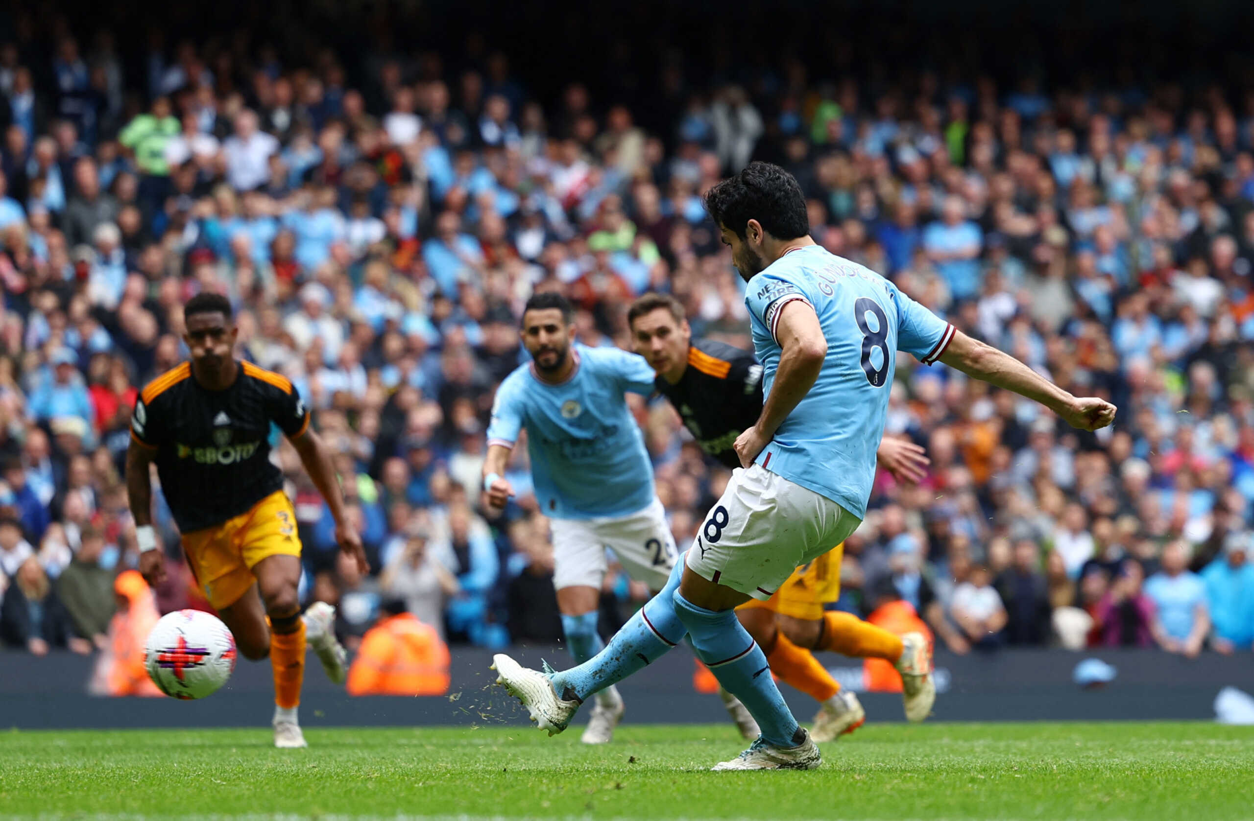 Soccer Football - Premier League - Manchester City v Leeds United - Etihad Stadium, Manchester, Britain - May 6, 2023 Manchester City's Ilkay Gundogan misses from the penalty spot REUTERS