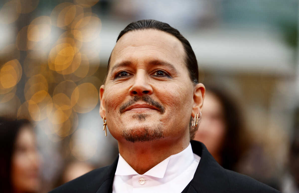 Johnny Depp: Η μεγάλη επιστροφή – Με παρατεταμένο χειροκρότημα στο Φεστιβάλ Καννών