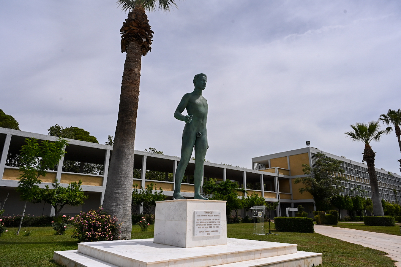 Δήμος Αθηναίων: Το άγαλμα του «Εφήβου» δωρεά στη Σχολή Ευελπίδων