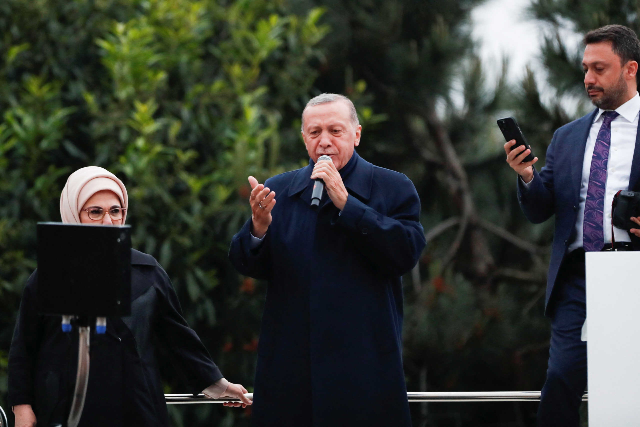 Εκλογές Τουρκία: Ο Ερντογάν κερδίζει πανηγυρικά τον Κιλιτσντάρογλου
