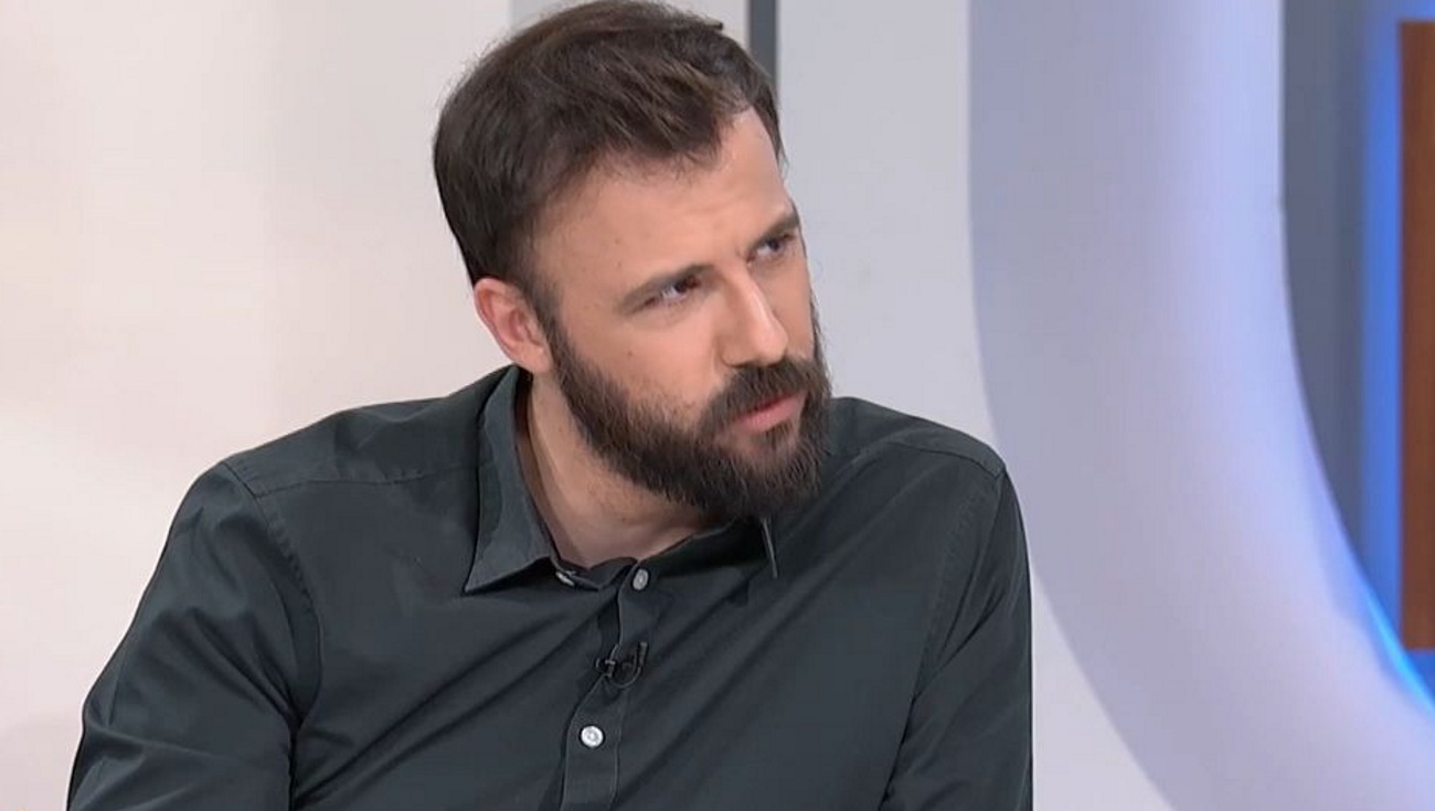 Νίκος Γκέλια: Δεν είχα άλλη επιλογή, πέρασα τα σύνορα μόνος μου σε ένα ταξί σε ηλικία 5,5 χρονών