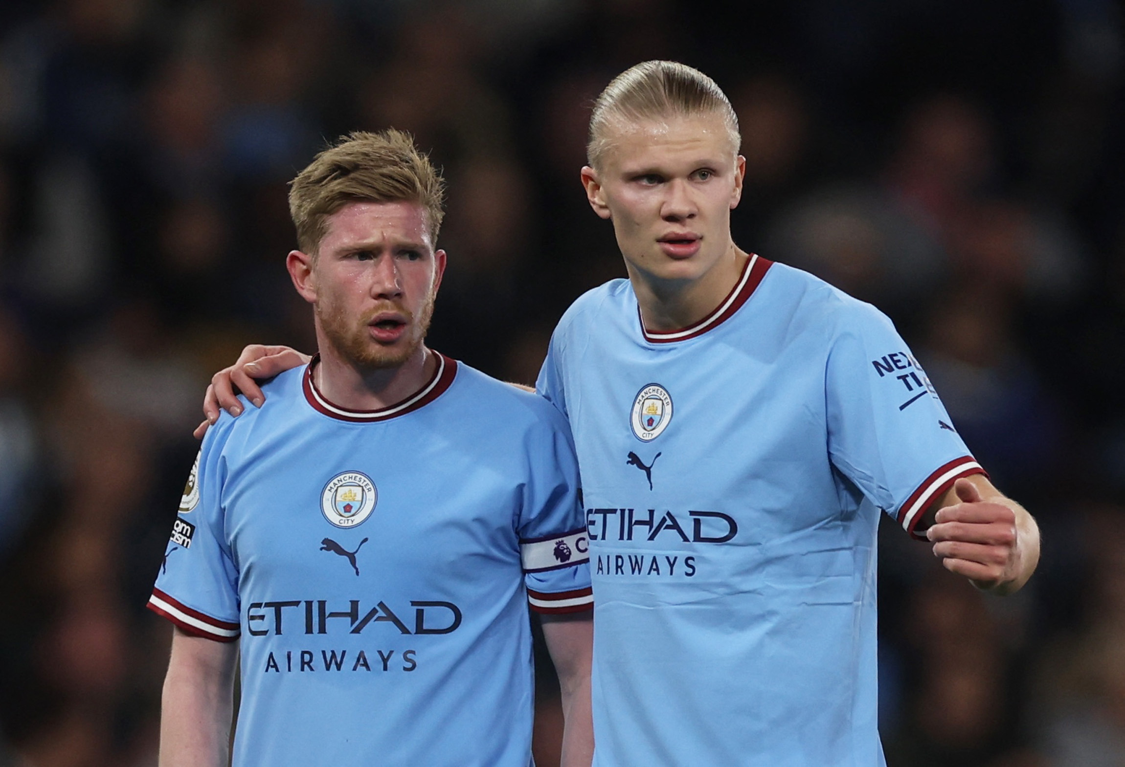 Soccer Football - Premier League - Manchester City v Arsenal - Etihad Stadium, Manchester, Britain - April 26, 2023 Manchester City's Kevin De Bruyne and Erling Braut Haaland Action Images via Reuters