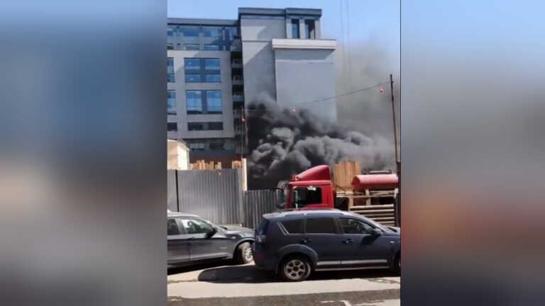 Συναγερμός στη Ρωσία - Φωτιά κοντά σε μεγάλο ξενοδοχείο στο κέντρο της Μόσχας
