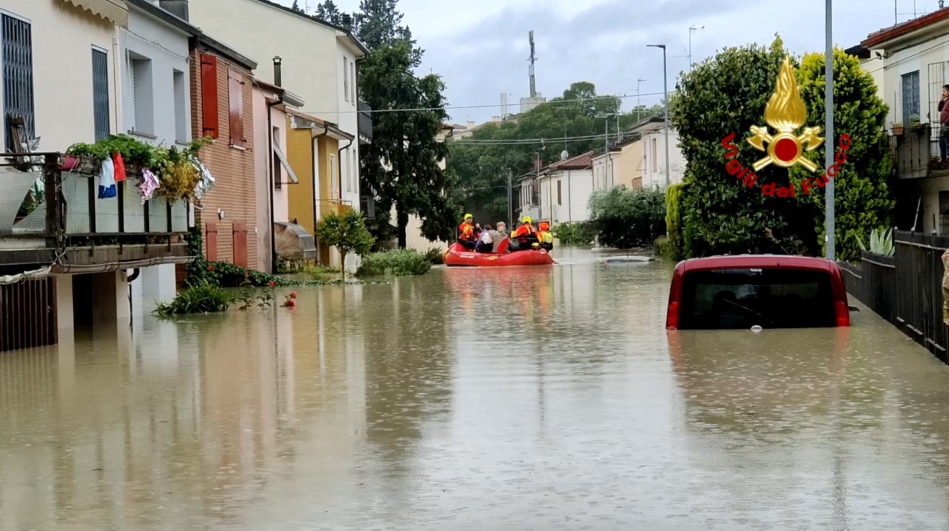 Ιταλία: Αυξάνονται οι νεκροί από την κακοκαιρία που πλήττει την Εμίλια Ρομάνια