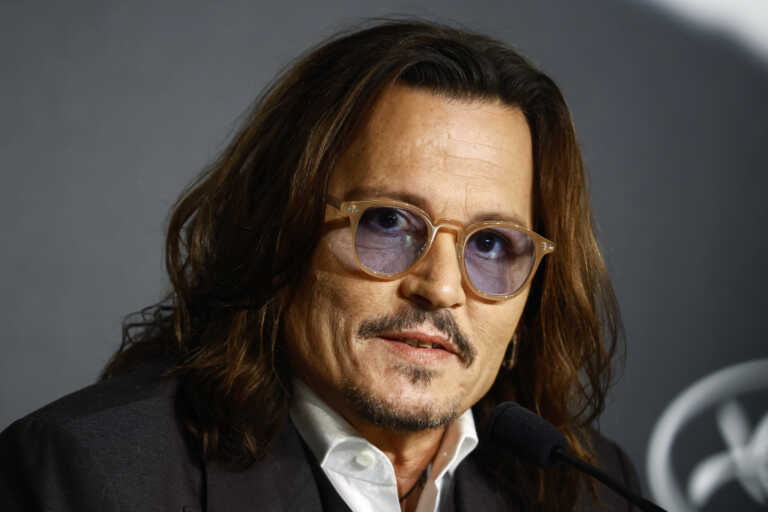 Ο Johnny Depp πρωταγωνιστής ξανά στην καμπάνια του αρώματος Sauvage του Dior