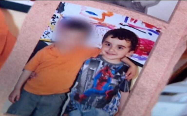 Ταυτοποιήθηκαν δύο Ρομά για το θάνατο του 11χρονου Μάριου από αδέσποτη σφαίρα στο Μενίδι