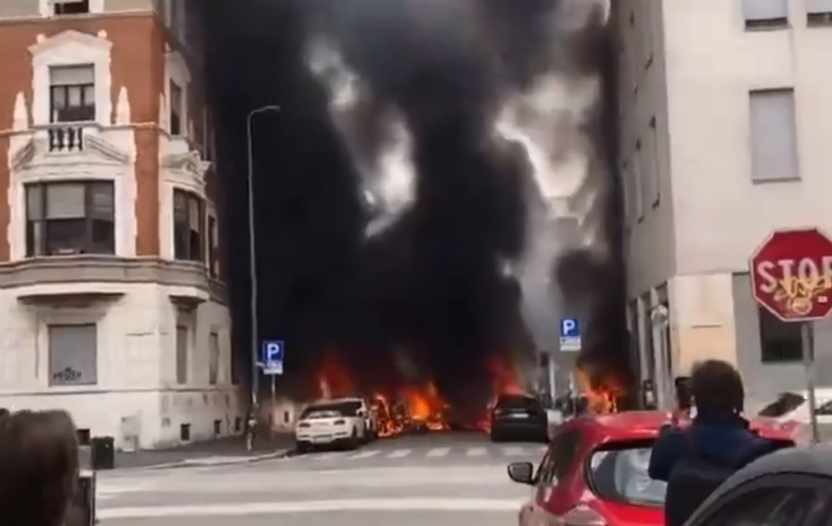 Ιταλία: Ισχυρή έκρηξη στο Μιλάνο – Ανατινάχθηκε φορτηγάκι που μετέφερε φιάλες οξυγόνου