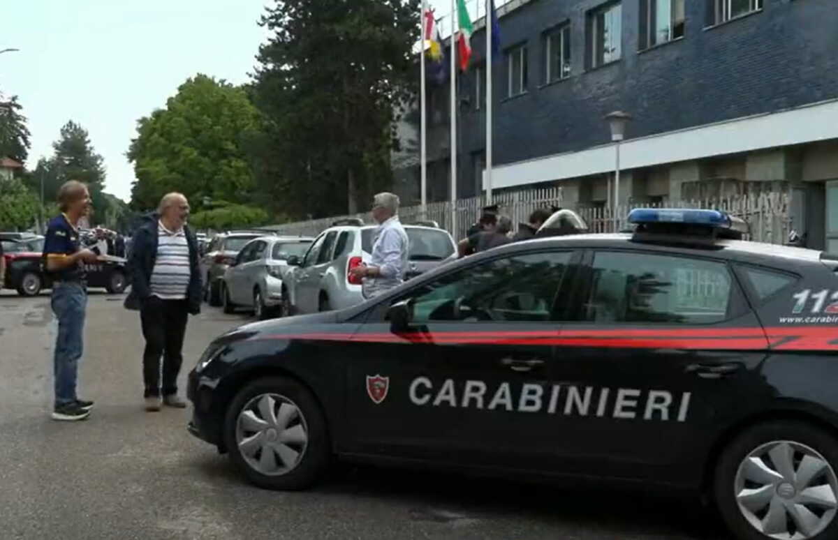 Ιταλία: Μαθητής επιτέθηκε με μαχαίρι στη δασκάλα του σε Γυμνάσιο στο Μιλάνο