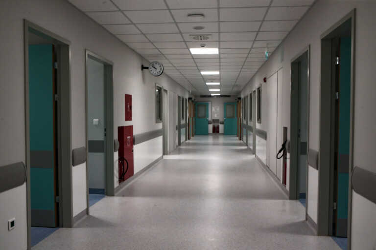 Σηπτικό σοκ και ανακοπή οι πρώτες ενδείξεις για τον αιφνίδιο θάνατο της 20χρονης στα Γιάννενα - 45 λεπτά της έκαναν ΚΑΡΠΑ!