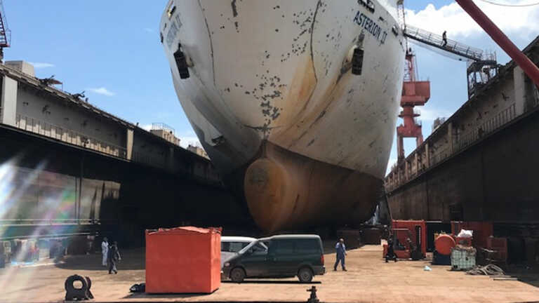 Τραγωδία στο Πέραμα - Ένας νεκρός και δύο τραυματίες  σε εργατικό δυστύχημα στα ναυπηγεία