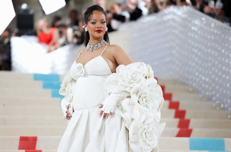 Η Rihanna αποκάλυψε το όνομα του γιου της και είναι εμπνευσμένο από τη Wu Tang Clan