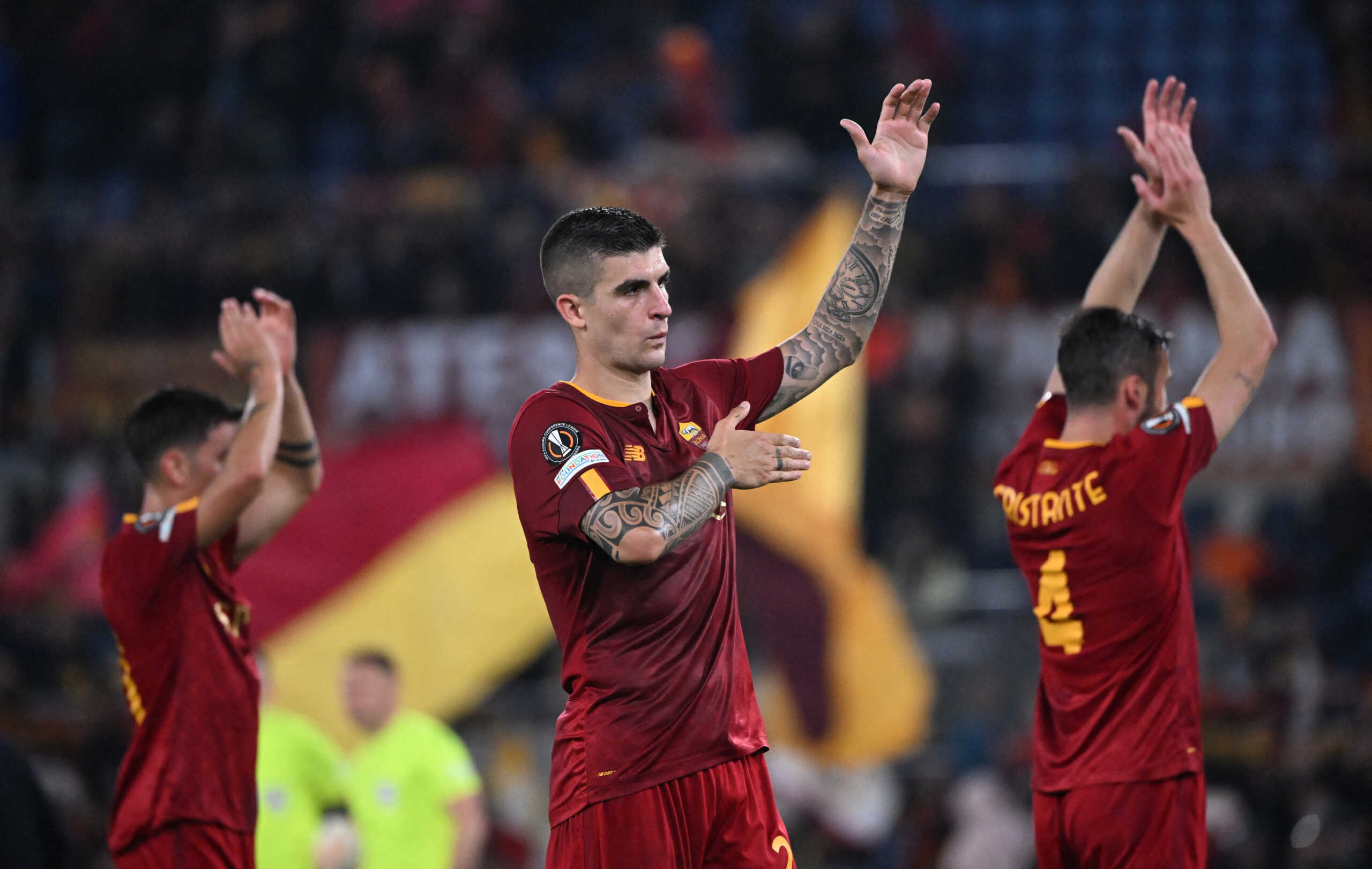 Soccer Football - Europa League - Semi Final - First Leg - AS Roma v Bayer Leverkusen - Stadio Olimpico, Rome, Italy - May 11, 2023 AS Roma's Gianluca Mancini celebrates after the match REUTERS