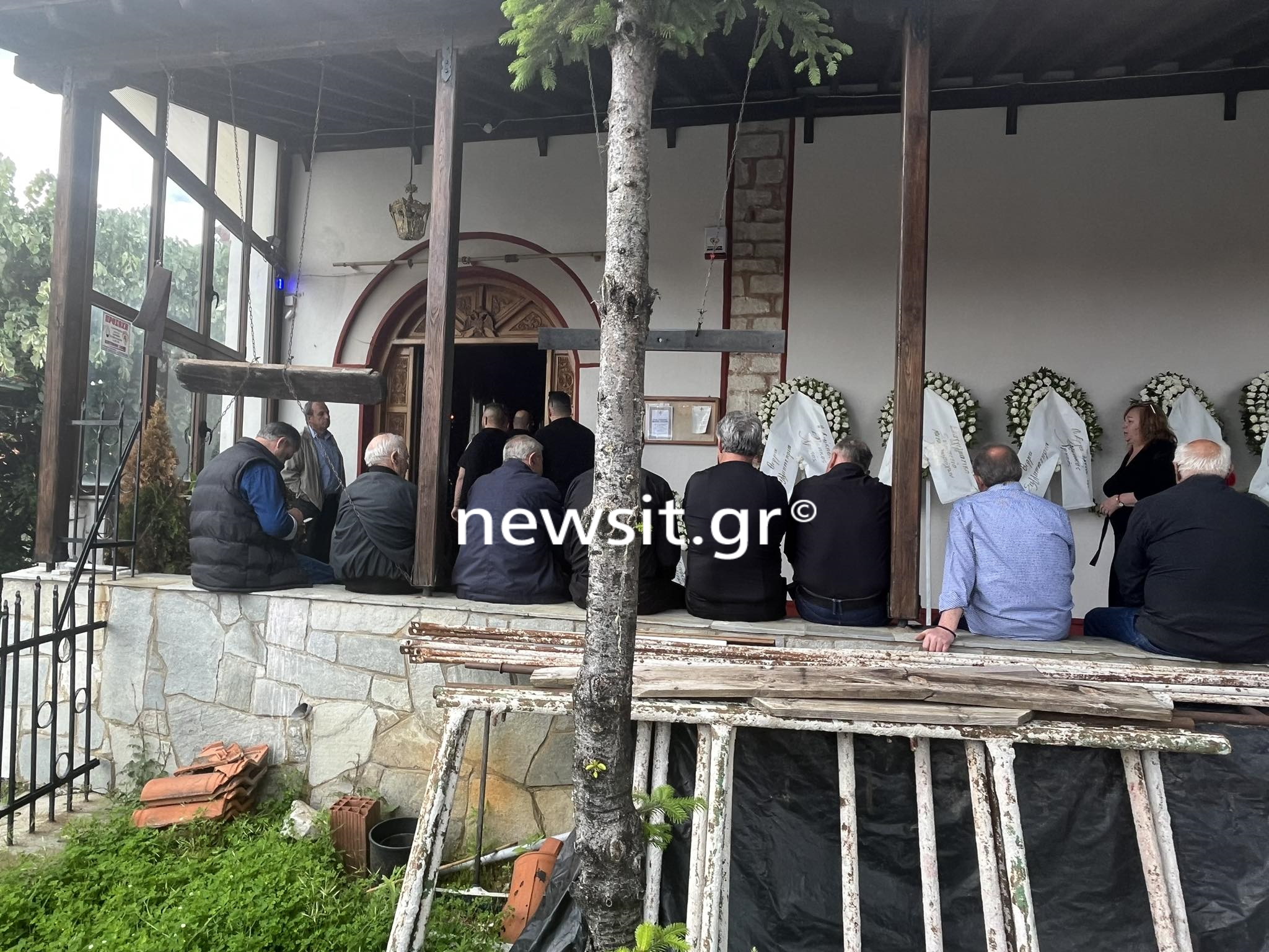 Χαλκιδική: Σε διαφορετικά χωριά οι κηδείες της 39χρονης και του συζύγου της που τη σκότωσε και αυτοκτόνησε