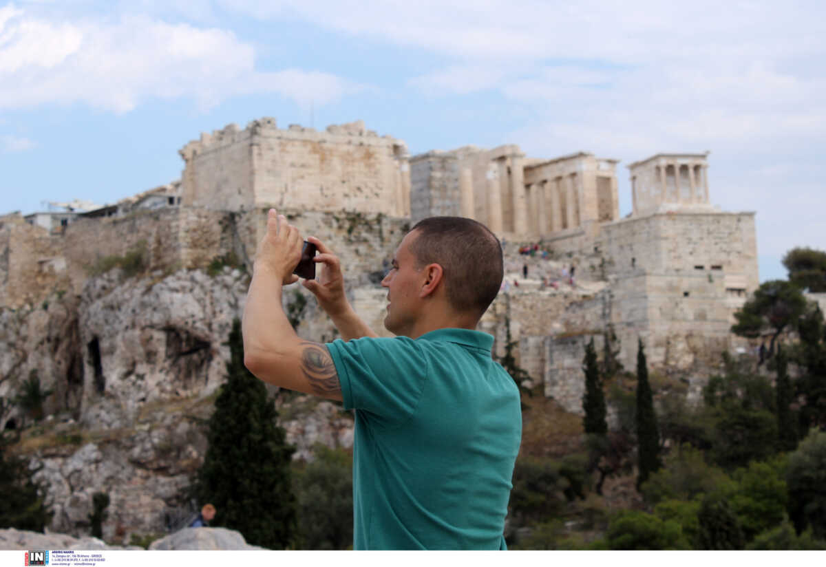 Η οικονομική κρίση στη Γερμανία απειλεί το ρεκόρ του ελληνικού τουρισμού – Μειωμένες εισπράξεις και αφίξεις