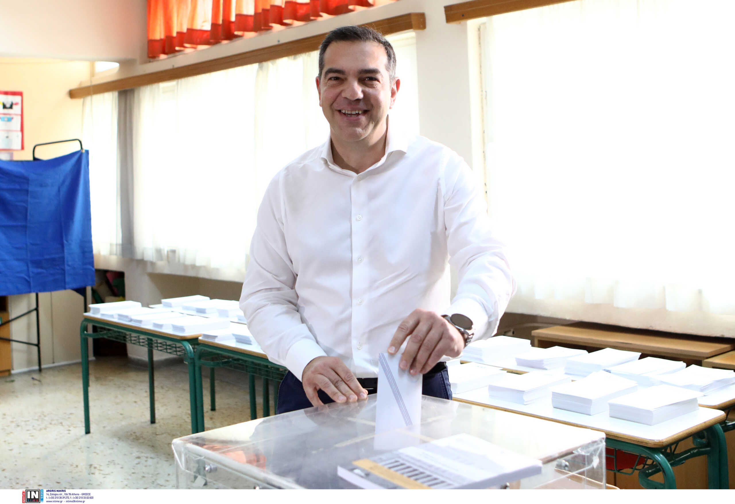 Εκλογές – 2023- Αλέξης Τσίπρας: Ψήφισε στην Κυψέλη ο πρόεδρος του ΣΥΡΙΖΑ