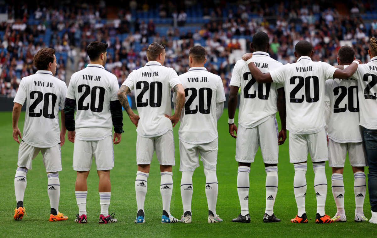 Soccer Football - LaLiga - Real Madrid v Rayo Vallecano - Santiago Bernabeu, Madrid, Spain - May 24, 2023 Real Madrid's players wear shirts in support of Vinicius Junior before the match REUTERS